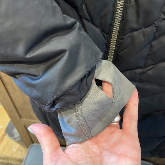 Cabela’s 650 Down Long Puffer Jacket Medium - Picture 6 of 14